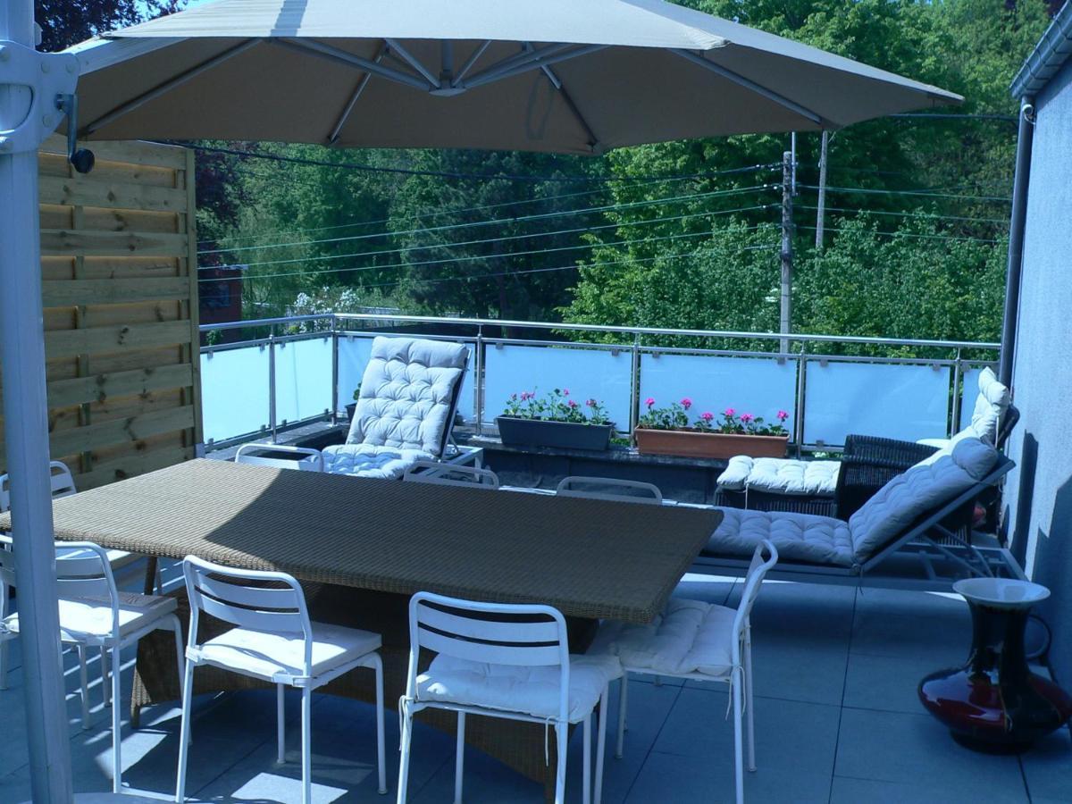 Liege 4420 Rue Jean Jaures 45 Grande Maison Joyeuse Avec Terrasse 30M2 Pour 8 Personnes Maximum Saint-Nicolas (Liege) Exterior foto